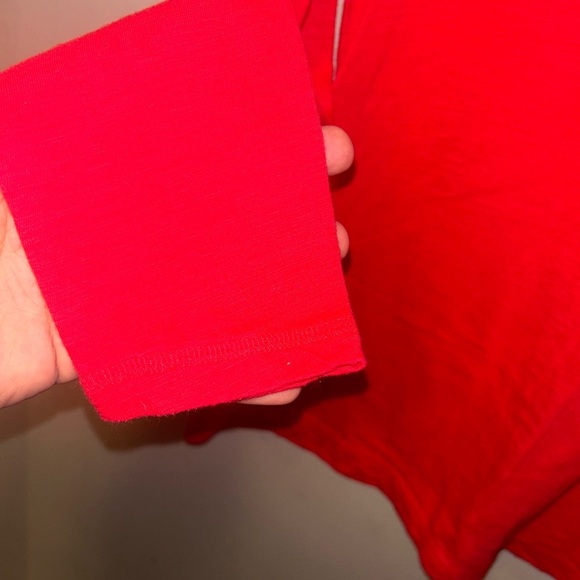 Mossimo shirt - red long sleeve crew neck lightweight cotton blend - Picture 4 of 6